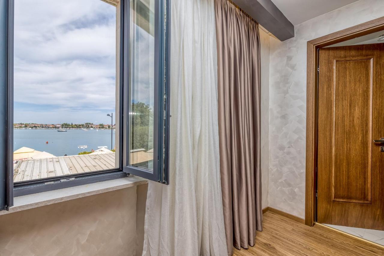 San Valentino Palace Aparthotel Umag Exterior photo